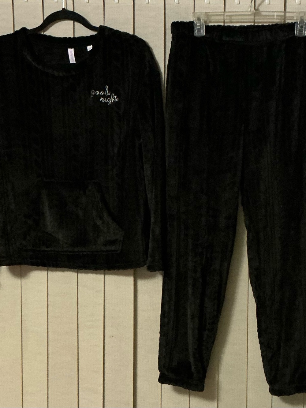 Joyspun Women’s Plush Black 'Good Night' Pajama Set Embroidered M